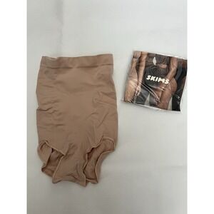 Skims Seamless Sculpt High Waist Brief in Desert Women's XXS/XS Intimate